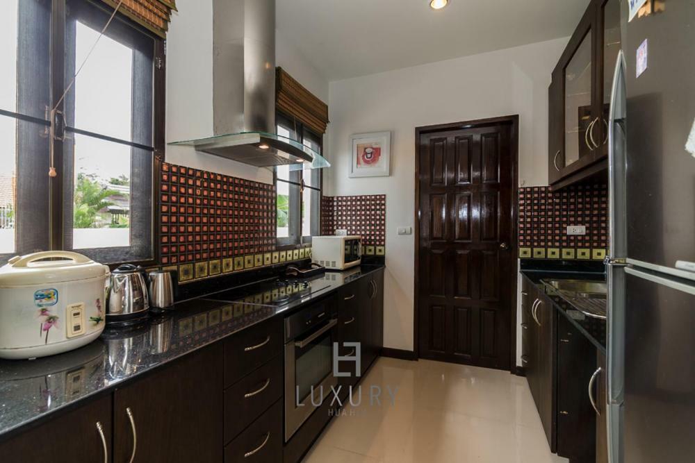 4 Bedroom Private Bali Style Villa Hh6 Хуахін Екстер'єр фото